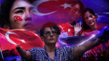 Çin'de Türk rüzgarı: Ay yıldız modası