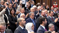 Cemil Tugay'a rozet takılırken salonda yüzü gülmeyen sadece bir kişi vardı! İşte nedeni
