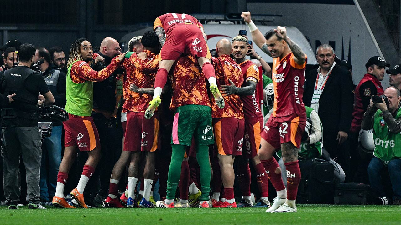 Galatasaray'dan ayrılması bekleniyordu: Beşiktaş peşine düştü