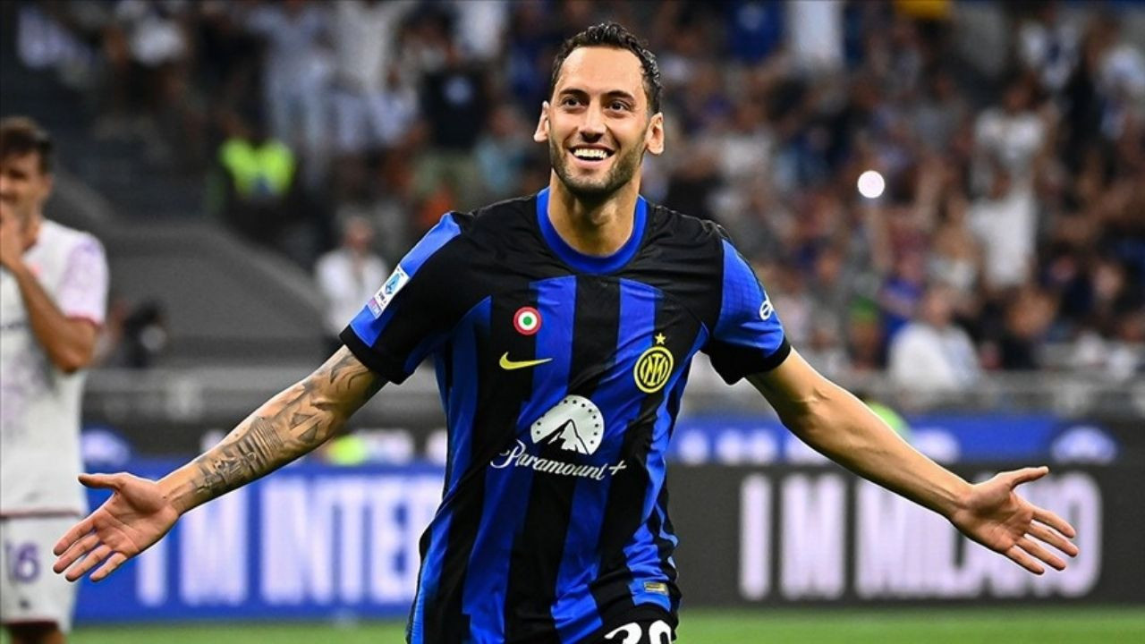 Hakan Çalhanoğlu ortalığı karıştırdı: Galatasaray mı Fenerbahçe mi?