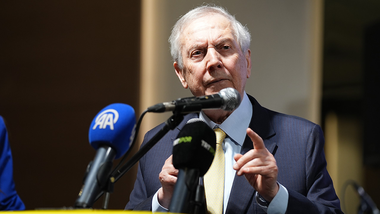 Aziz Yıldırım sert sözlerle eleştirdi: Yerine getireceği isim belli oldu