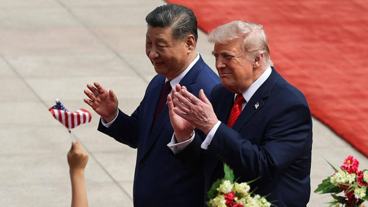 Dünyanın kilitlendiği görüşme sonrası Trump’tan sürpriz hamle! Şi Cinping’i Beyaz Saray’a davet etti