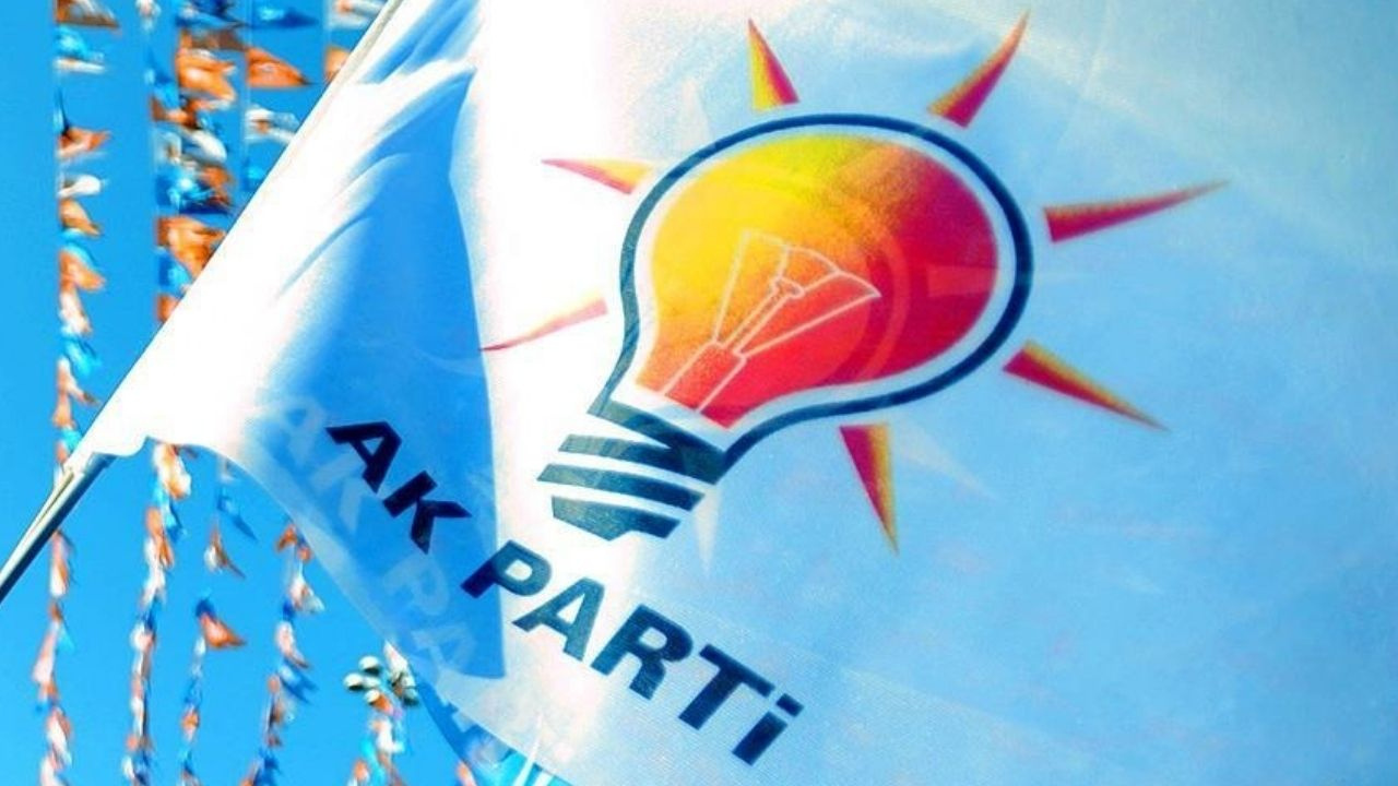 İktidar medyası yazdı: Baskın seçim için AKP vekil hesabındaymış!