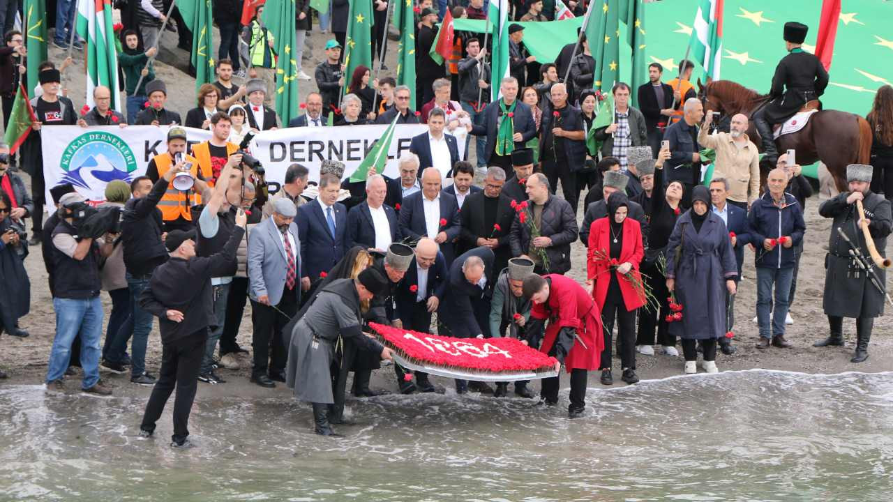 Samsun'da Çerkes soykırımında yaşamını yitirenler anıldı