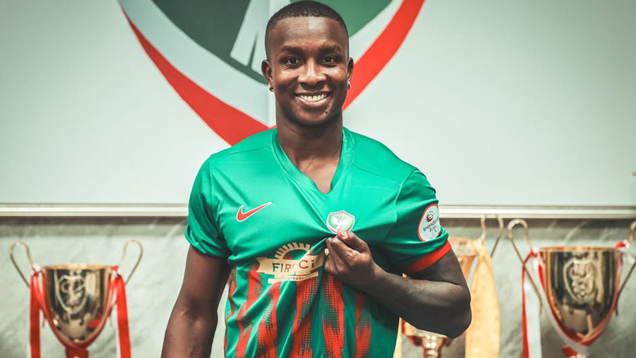 Amedspor'da ilk imza atıldı: 1 yıllık sözleşme imzalandı
