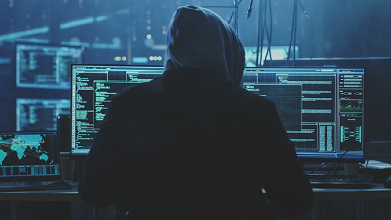 Evinden çalışırken bilgisayarı hacklendi: Verileri için 7 bin Euro fidye ödemek zorunda kaldı