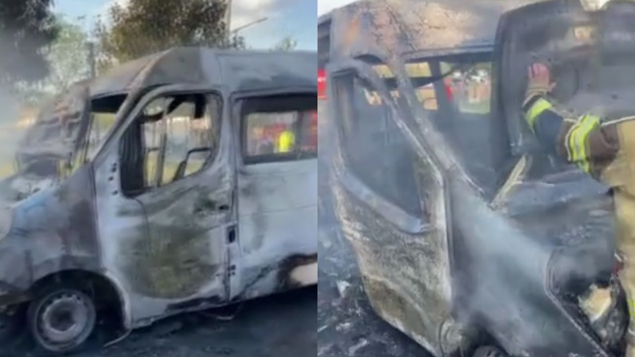 Diyarbakır'da seyir halindeki minibüs yanarak kullanılamaz hale geldi