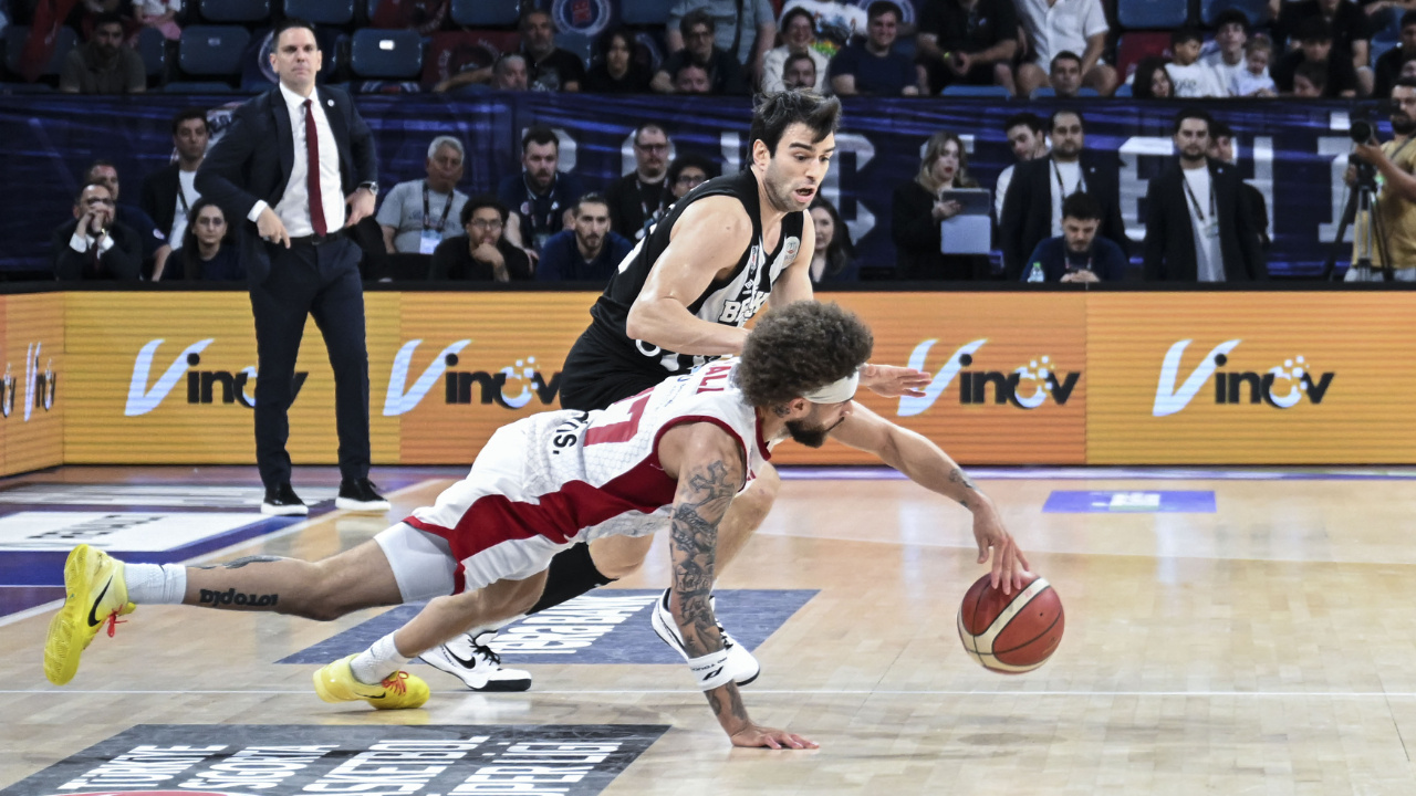Beşiktaş GAİN kaybetti: Bahçeşehir Koleji öne geçti