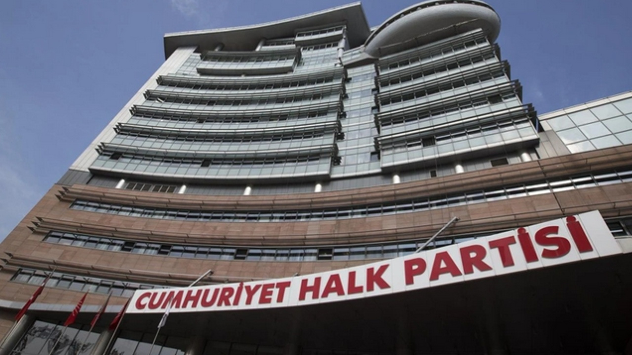 Son dakika | 84 eski CHP'li vekilden 'derhal kurultay' çağrı