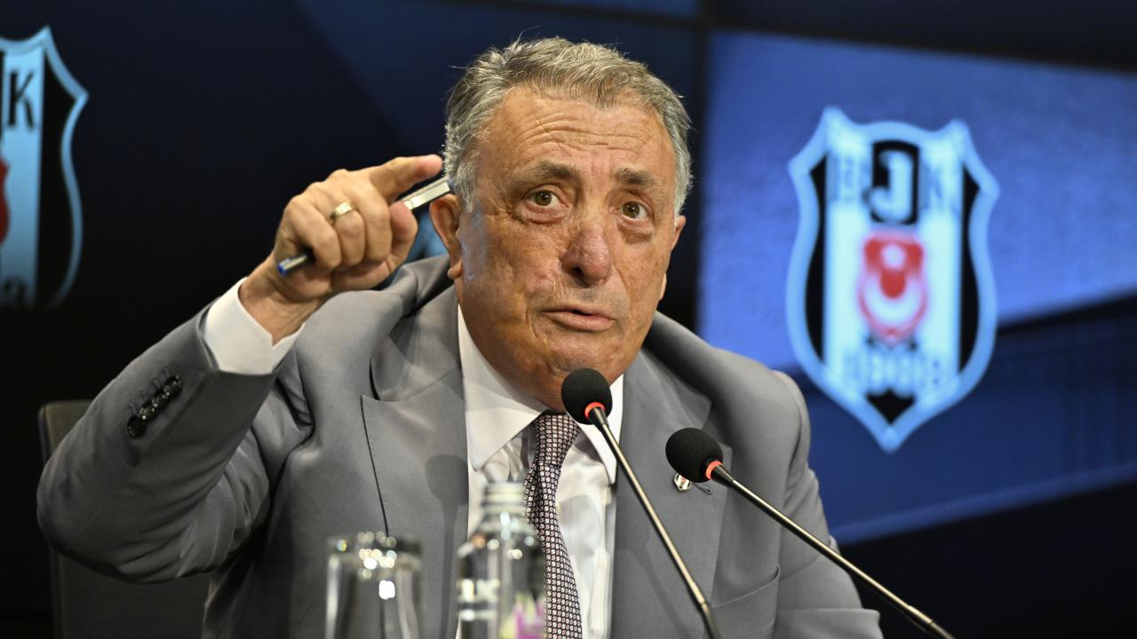 Beşiktaş'ın eski başkanı siyah beyazlı kulübü satı