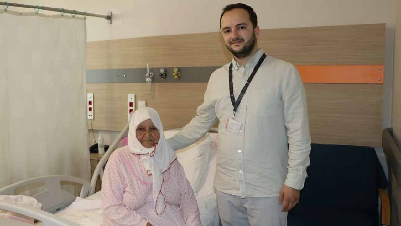 Doktorlar "bu kadar beklemiyorduk" dedi: Kadının safra keses
