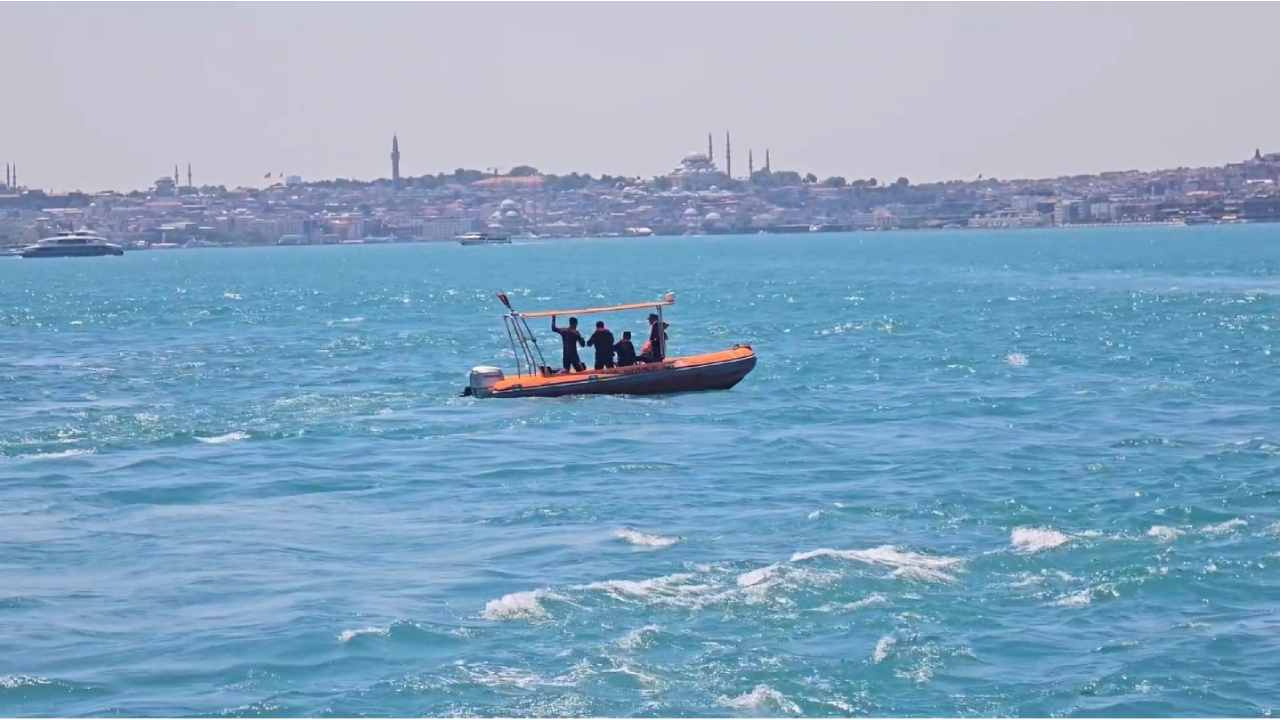 İstanbul Boğazı'nda ceset ihbarı! 2 gündür aranıyor