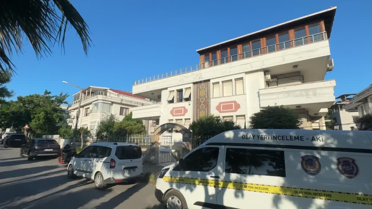 Bakırköy'de ağabey kardeşini vurdu