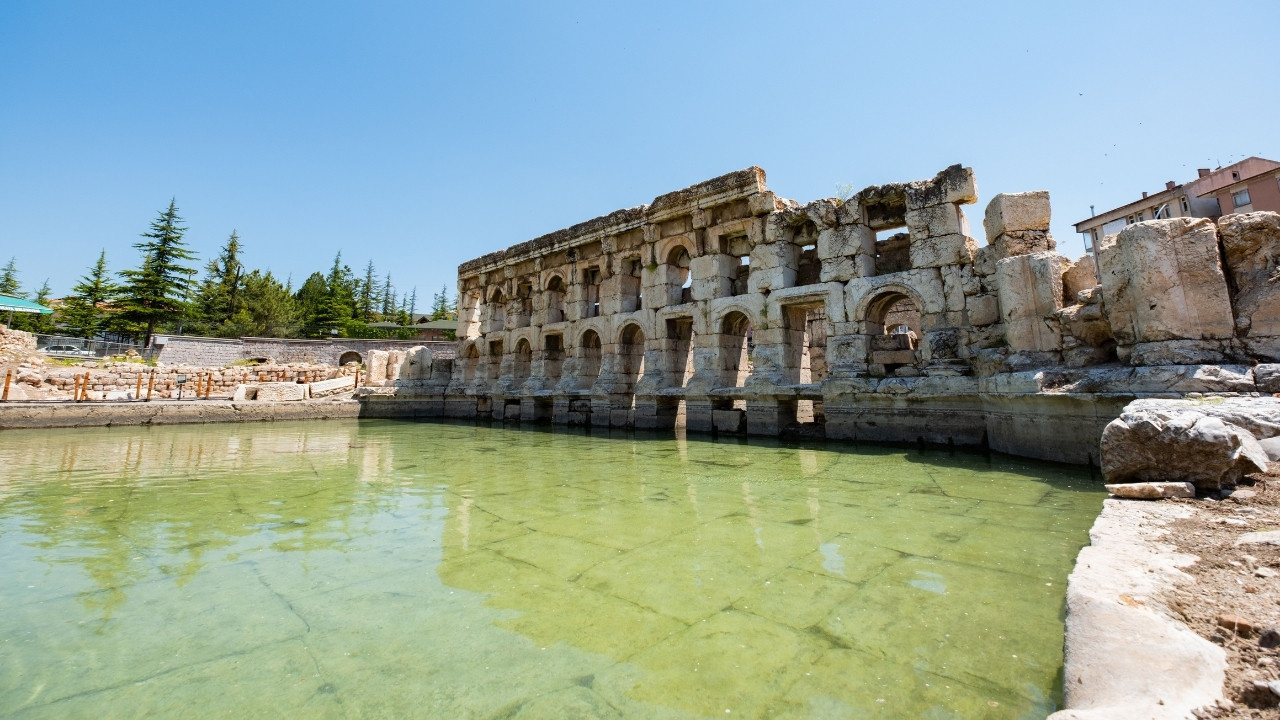 UNESCO listesindeki Kral Kızı'ndan 2 bin yıldır şi