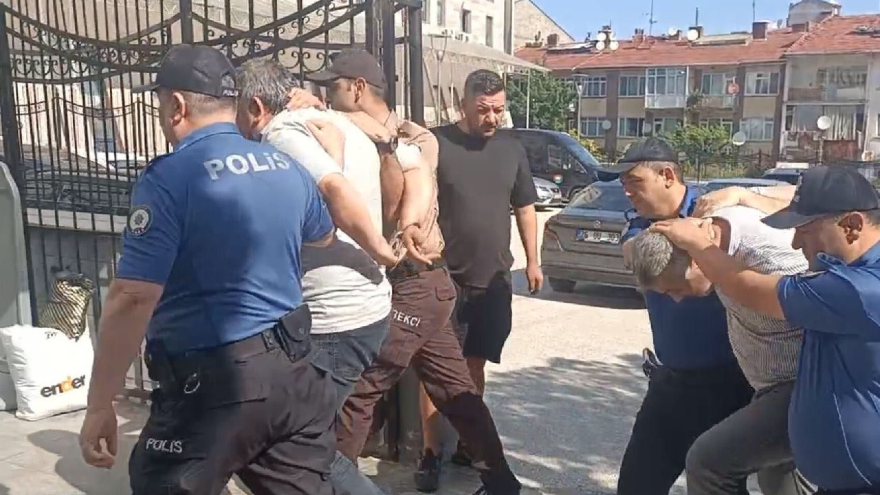 Lise önünde bekçilere saldırı: 2 tutuklama