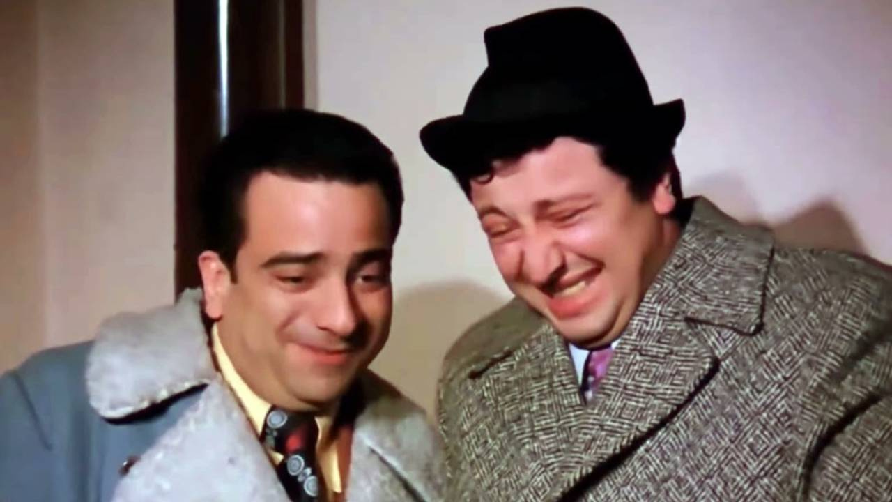 Zeki Alasya ve Metin Akpınar'ın efsane filmi yenid