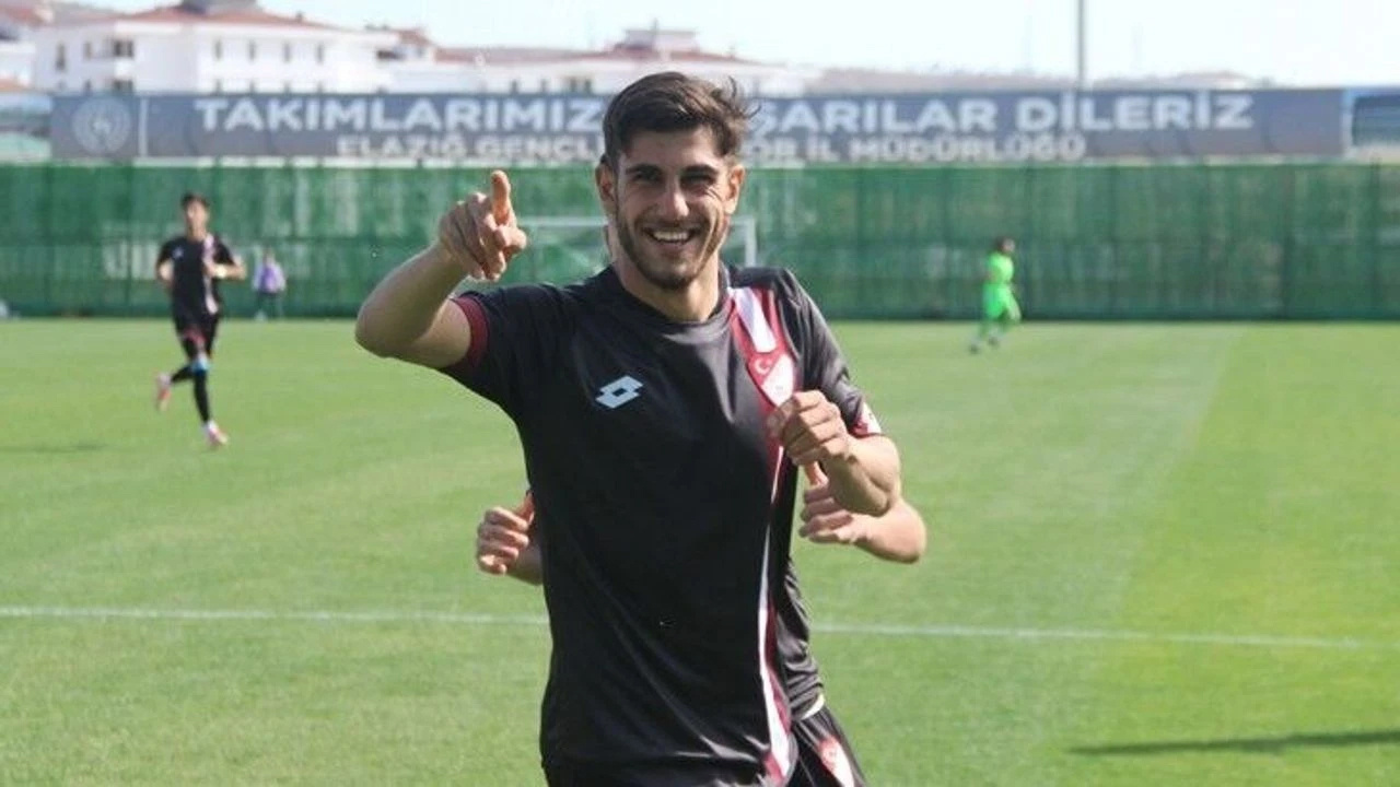 Elazığspor'un 24 yaşındaki oyuncusu veda etti