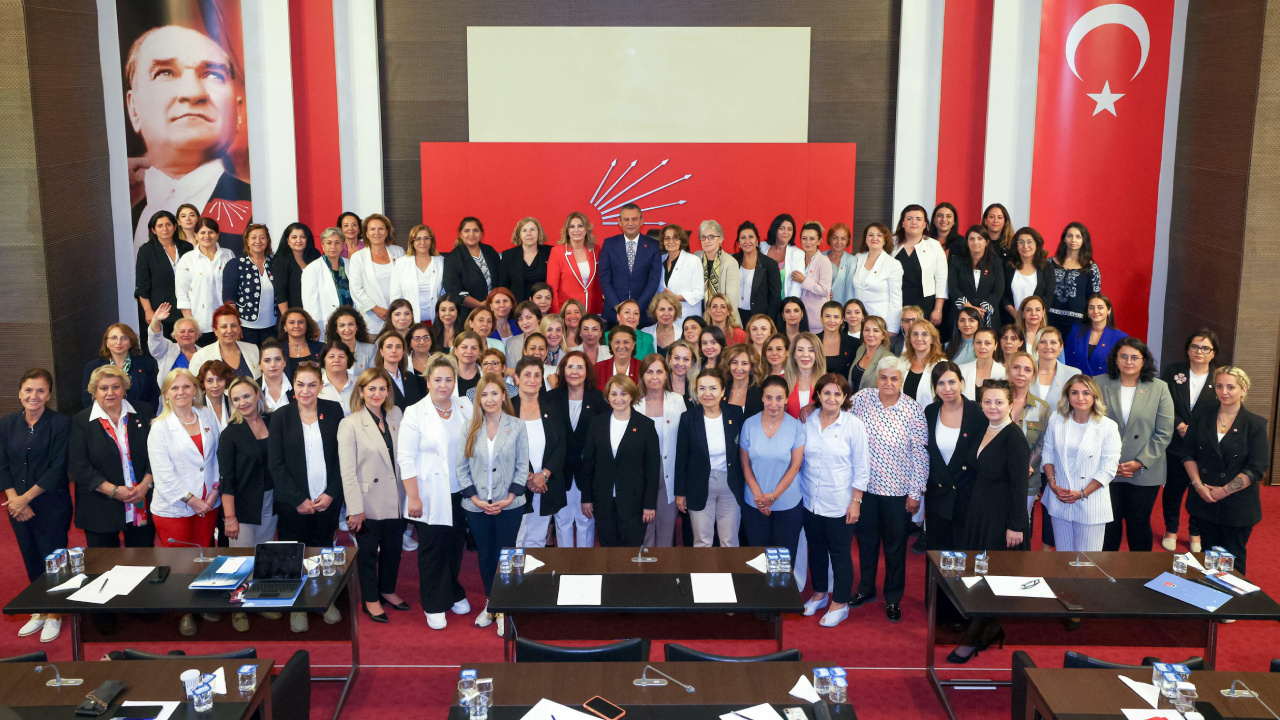 CHP'li 76 Kadın Kolları İl Başkanı'ndan Kılıçdaroğ
