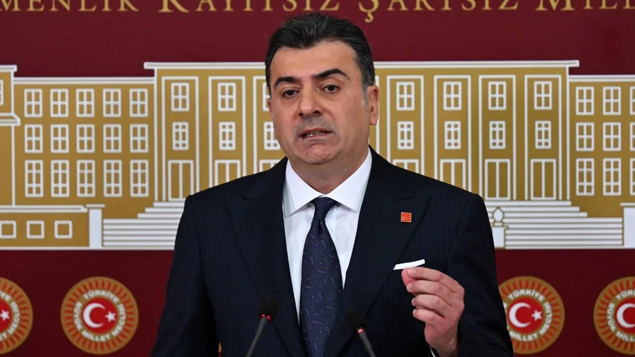 Son Dakika | Özel'in ekibi PM'den istifa etti! CHP