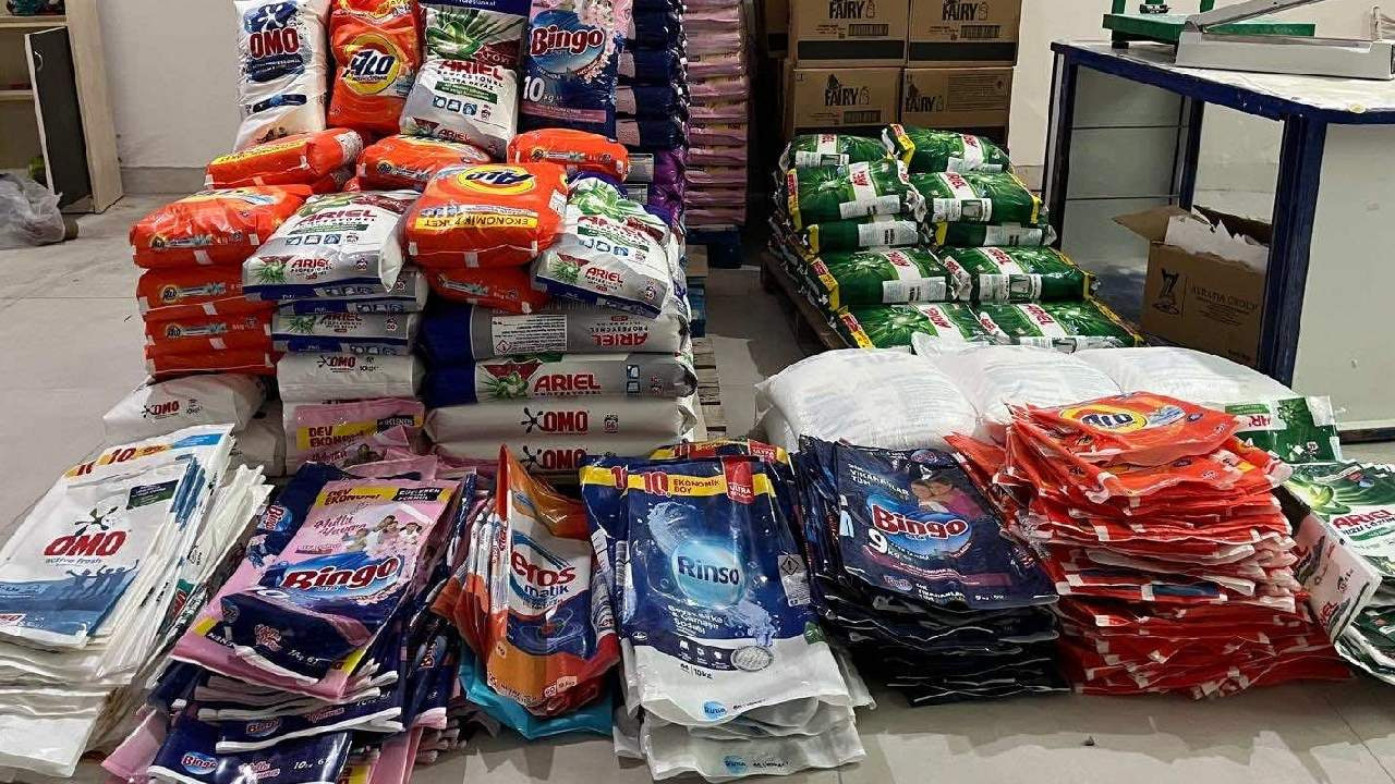Tonlarca sahte deterjan ele geçirildi!