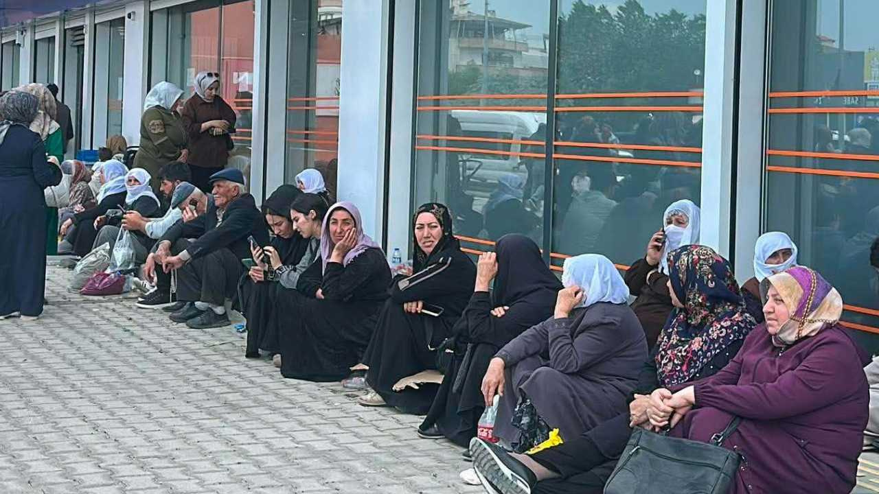 Ailekart kaydı eziyete dönüştü... Kuyrukları bitme