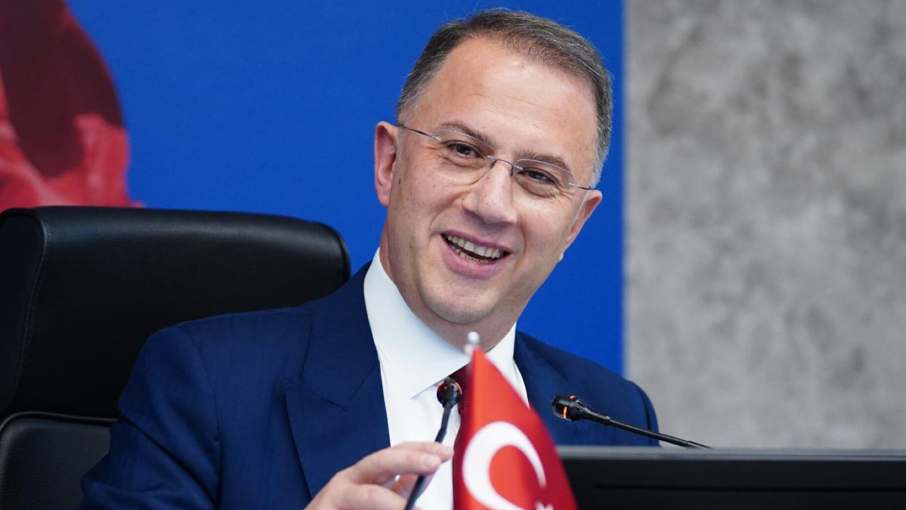 Silivri'de umutları filizlendirdi! Murat Çalık bal