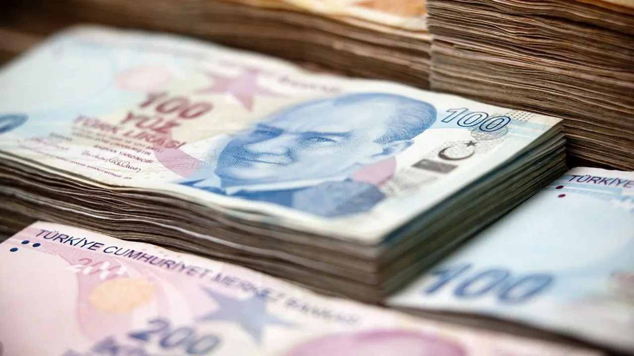 Mevduat faizleri füze gibi uçtu: 800 bin TL'nin ay