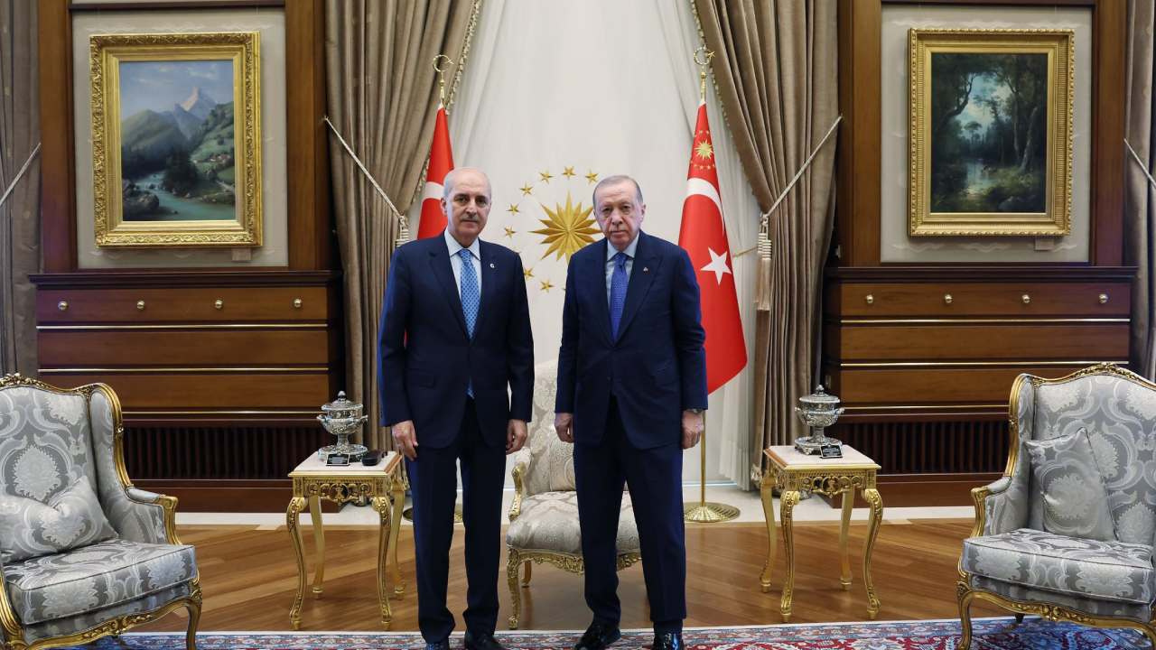 Cumhurbaşkanı Erdoğan ve Kurtulmuş görüştü: Gündemde yasa taslağı mı var?