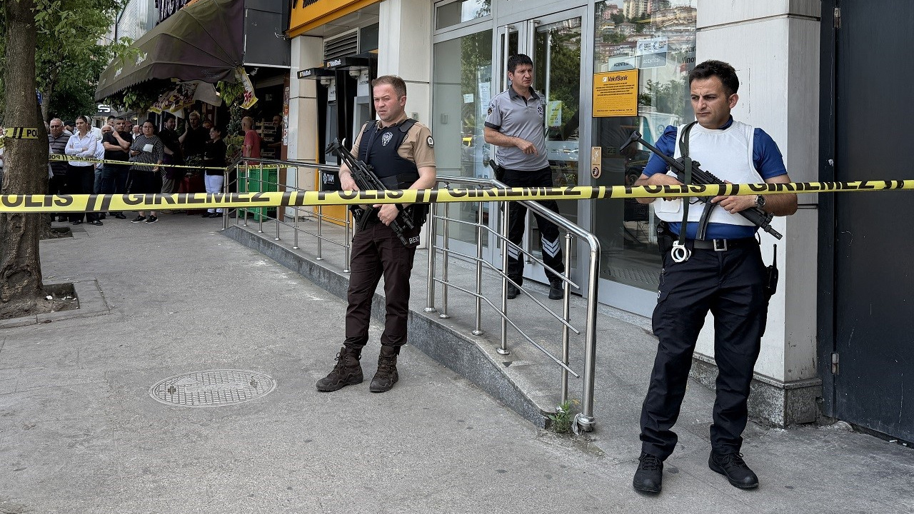Evinin icradan satılacağını duydu, bankayı bastı! Zonguldak'ta panik anları