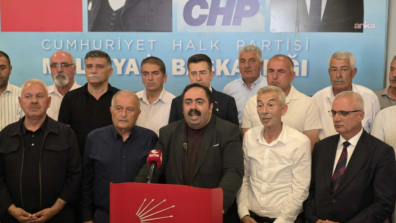 13 ilçe başkanı ve 4 belediye başkanından Barış Yıldız ile Veli Ağbaba'ya destek