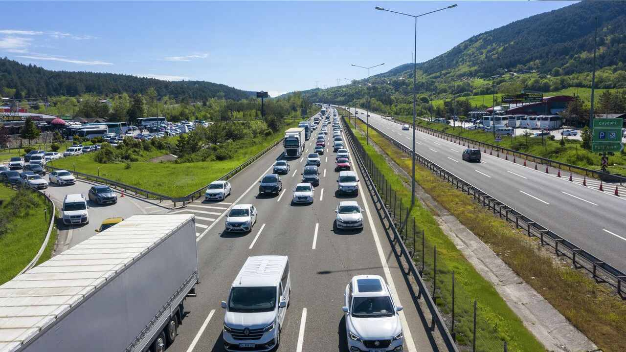 Anadolu Otoyolu'nu kullanacaklar dikkat! Ankara yönü trafiğe kapatılacak: Tarih verildi
