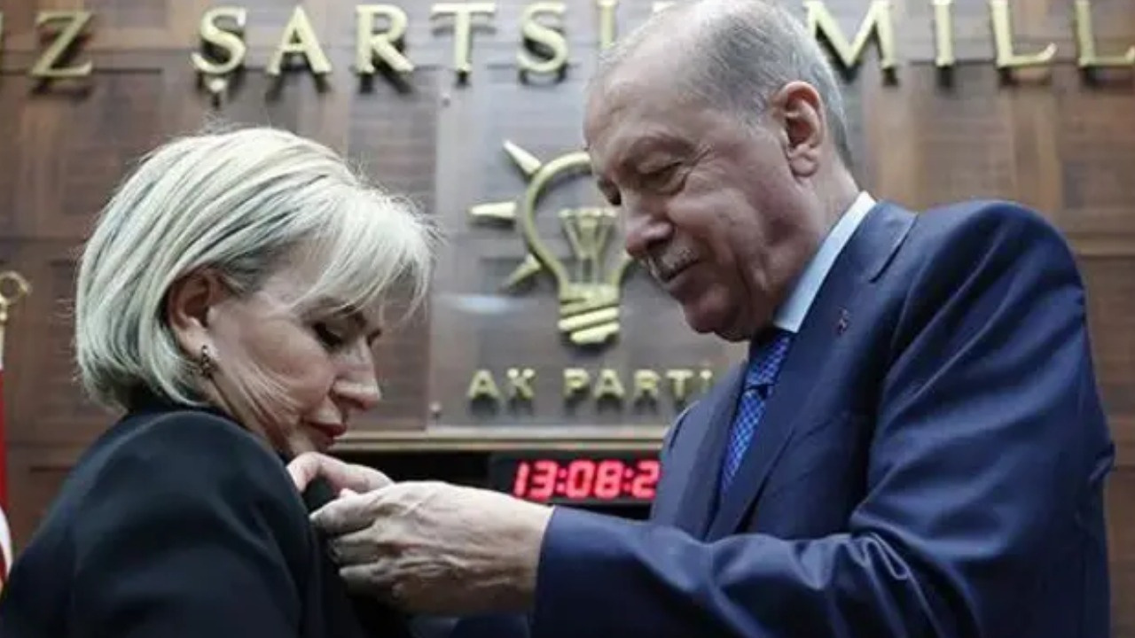 Yeni AKP'li Nimet Özdemir'in diploması sahte çıktı! Paravan Üniversite Meclis sitesinde