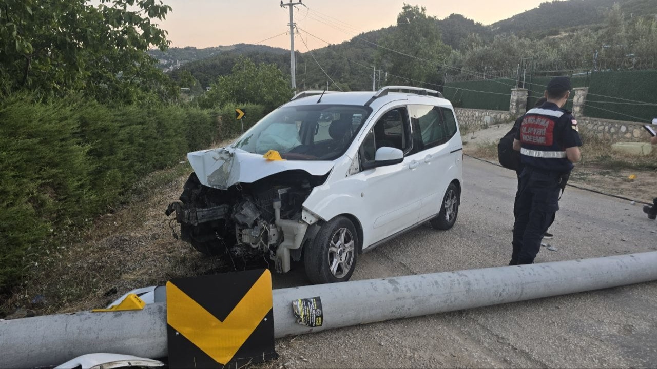 Bursa'da acı olay: Kazaya yardım etmek isterken öldü