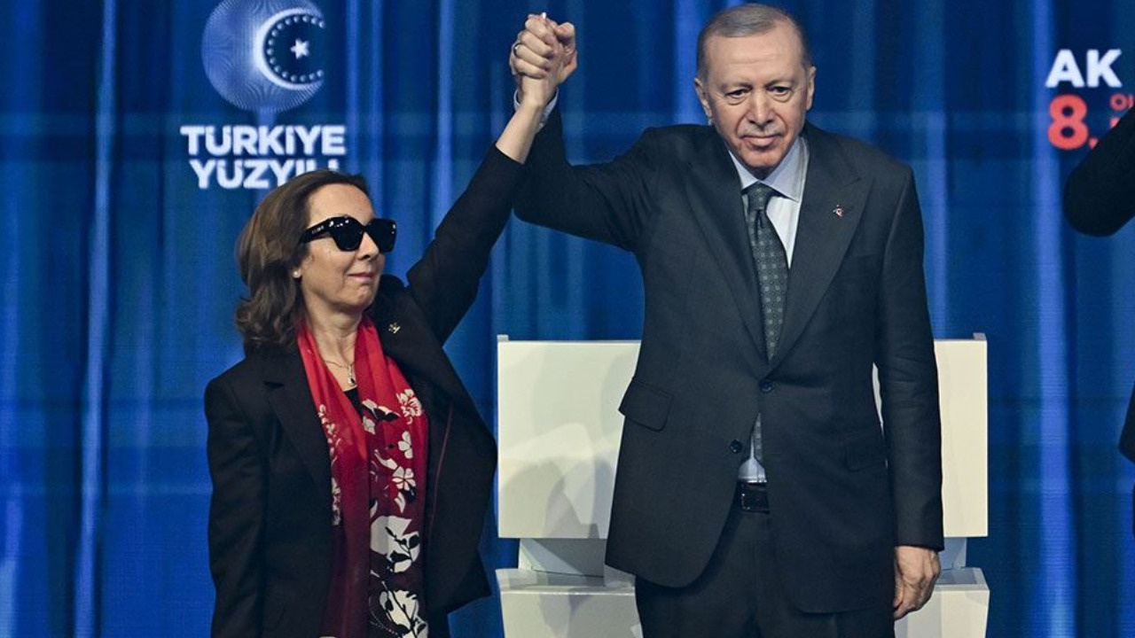 AKP'li Serap Yazıcı Özbudun'dan Erdoğan'a 'ömür boyu cumhurbaşkanlığı' teklifi