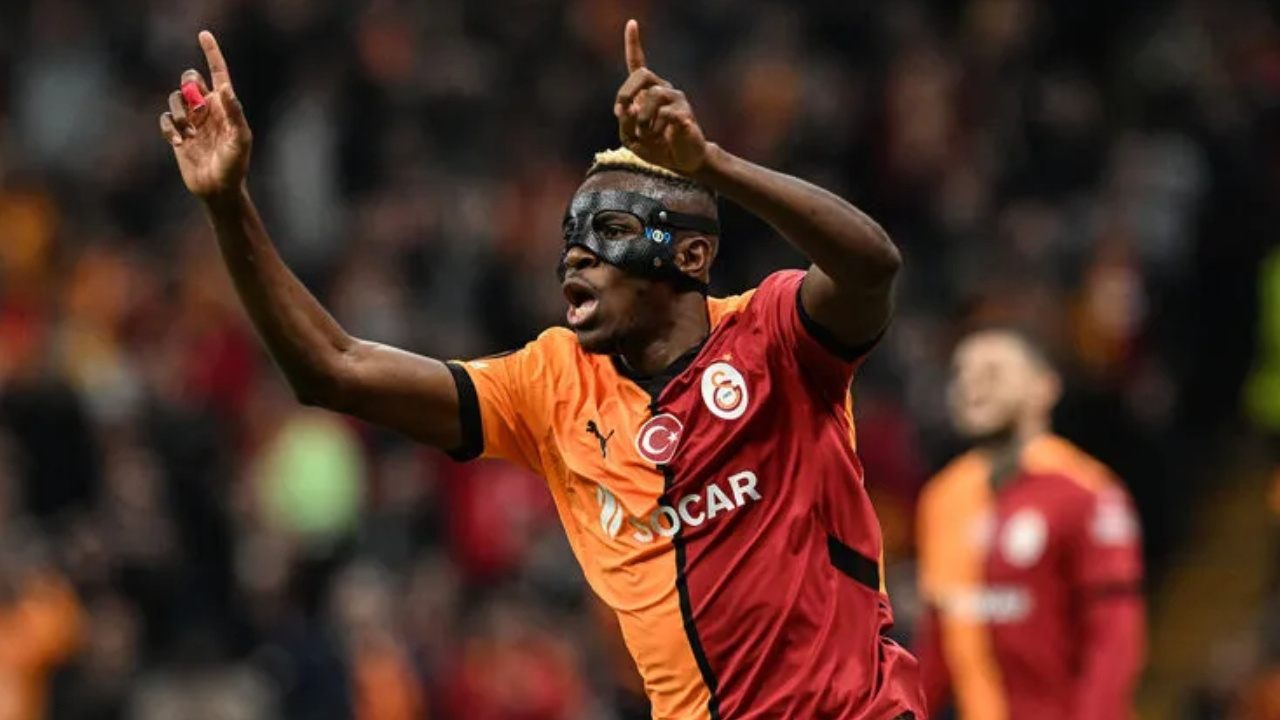 Victor Osimhen kabul etti: Galatasaray'ın yeni 9 numarası belli oldu