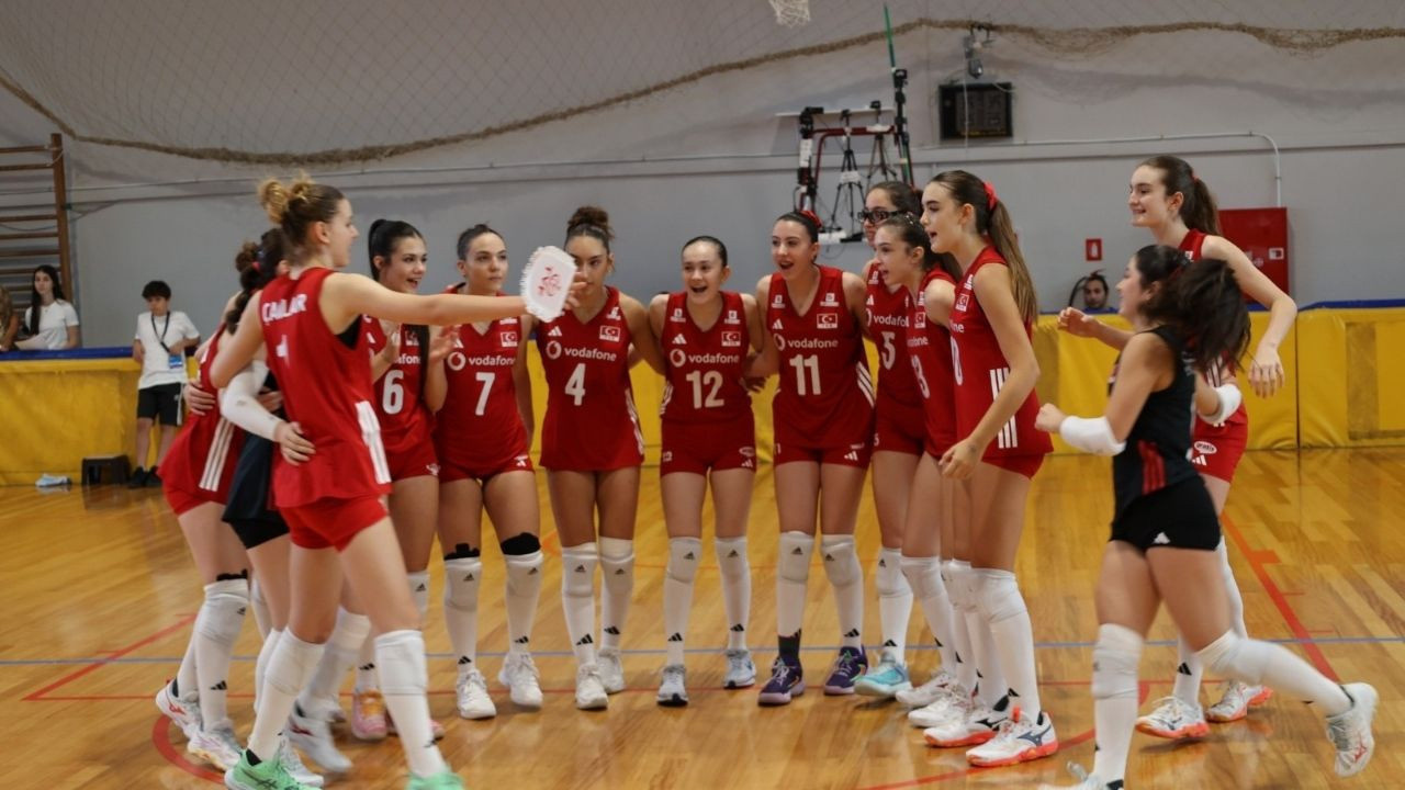 Gururumuzsunuz kızlar: Eze eze şampiyon olduk