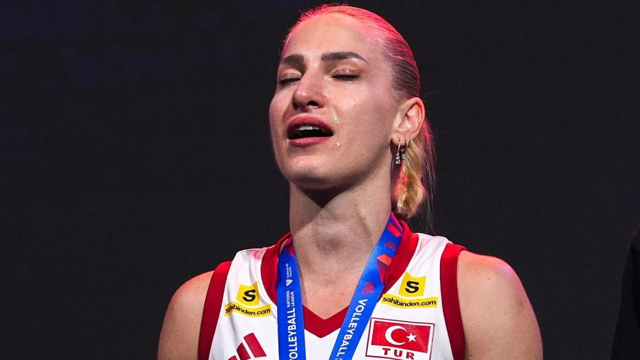 Yaktın bizi Gizem Örge!
