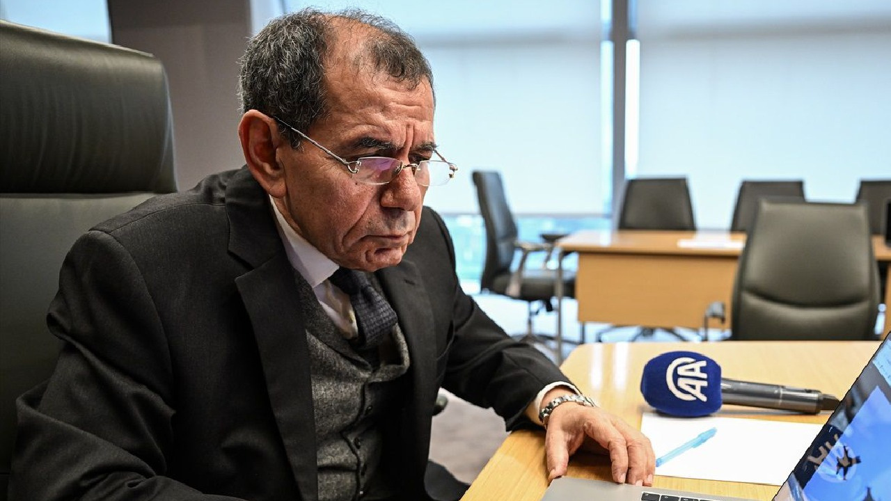 Galatasaray'da Dursun Özbek'in sabrı taştı: Kimsenin gözünün yaşına bakmam