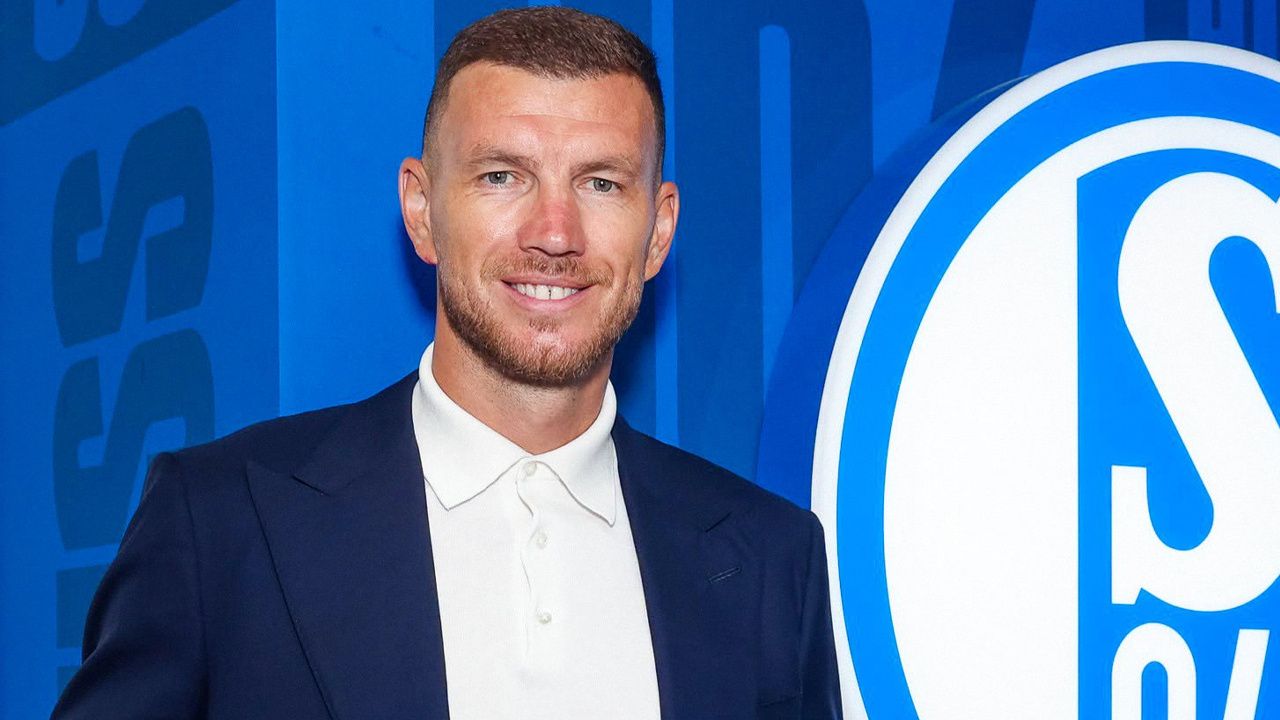 Edin Dzeko imzayı attı: 40 yaşında dikkat çeken anlaşma