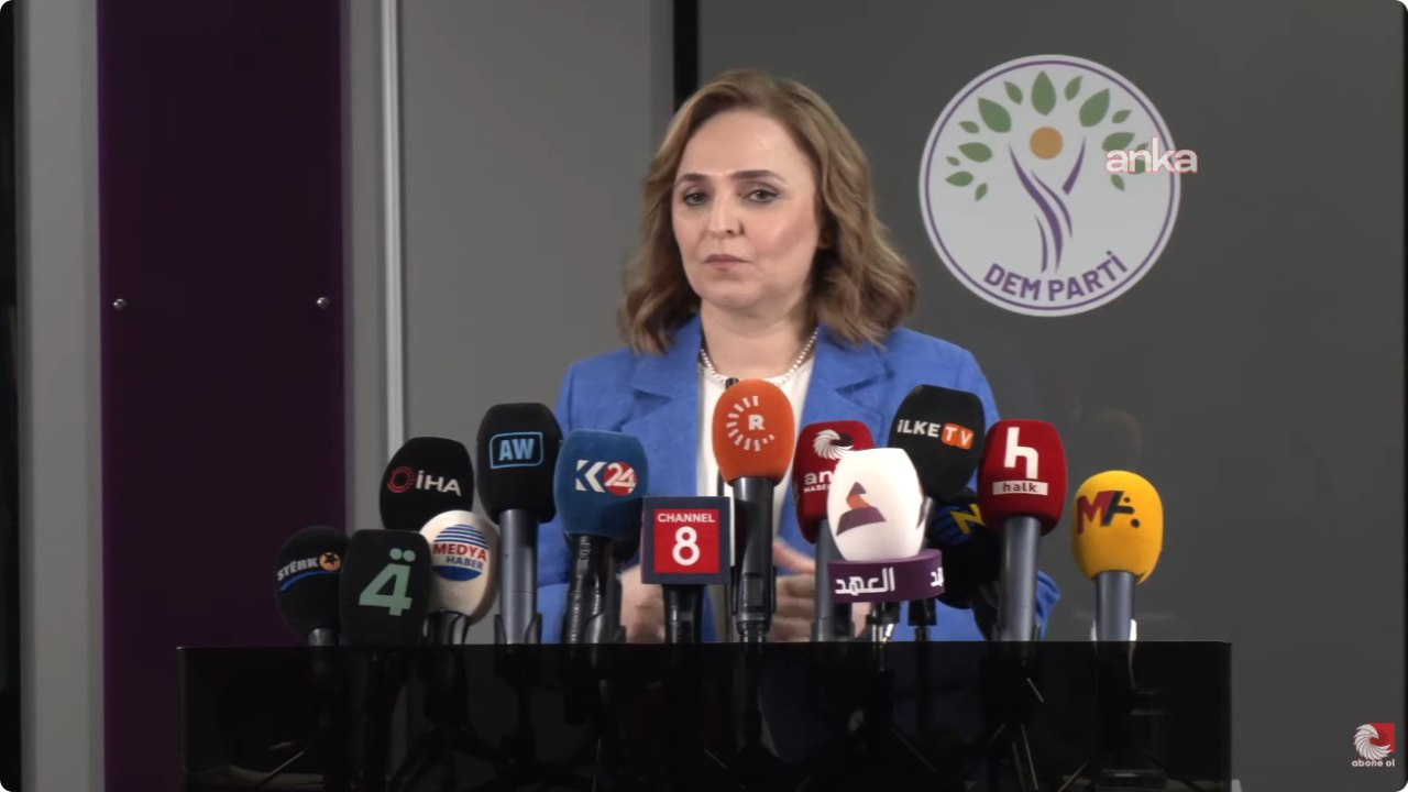 Son Dakika | DEM Parti'den süreç yasasının TBMM'ye gelmesi hakkında ilk açıklama