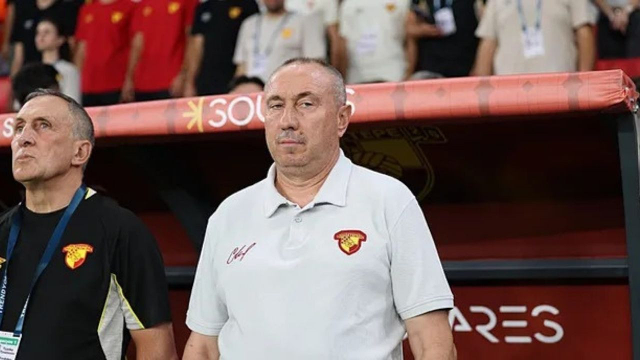 Kendi sahasında yenilir yenilmez ayrılık açıklaması yaptı