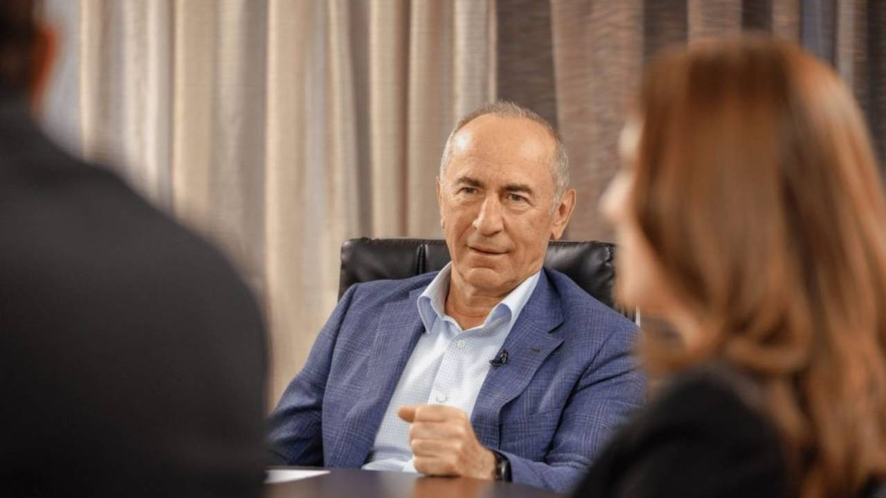 Ermenistan'ın eski cumhurbaşkanı ve oğlu gözaltına alındı!