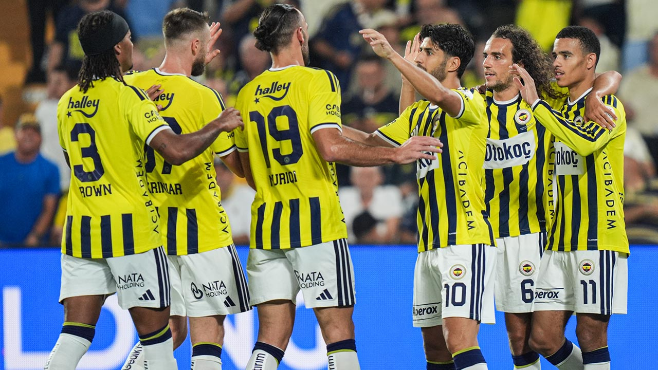 Lyon Fenerbahçe: İlk 11'ler! İsmail Kartal'dan büyük sürpriz