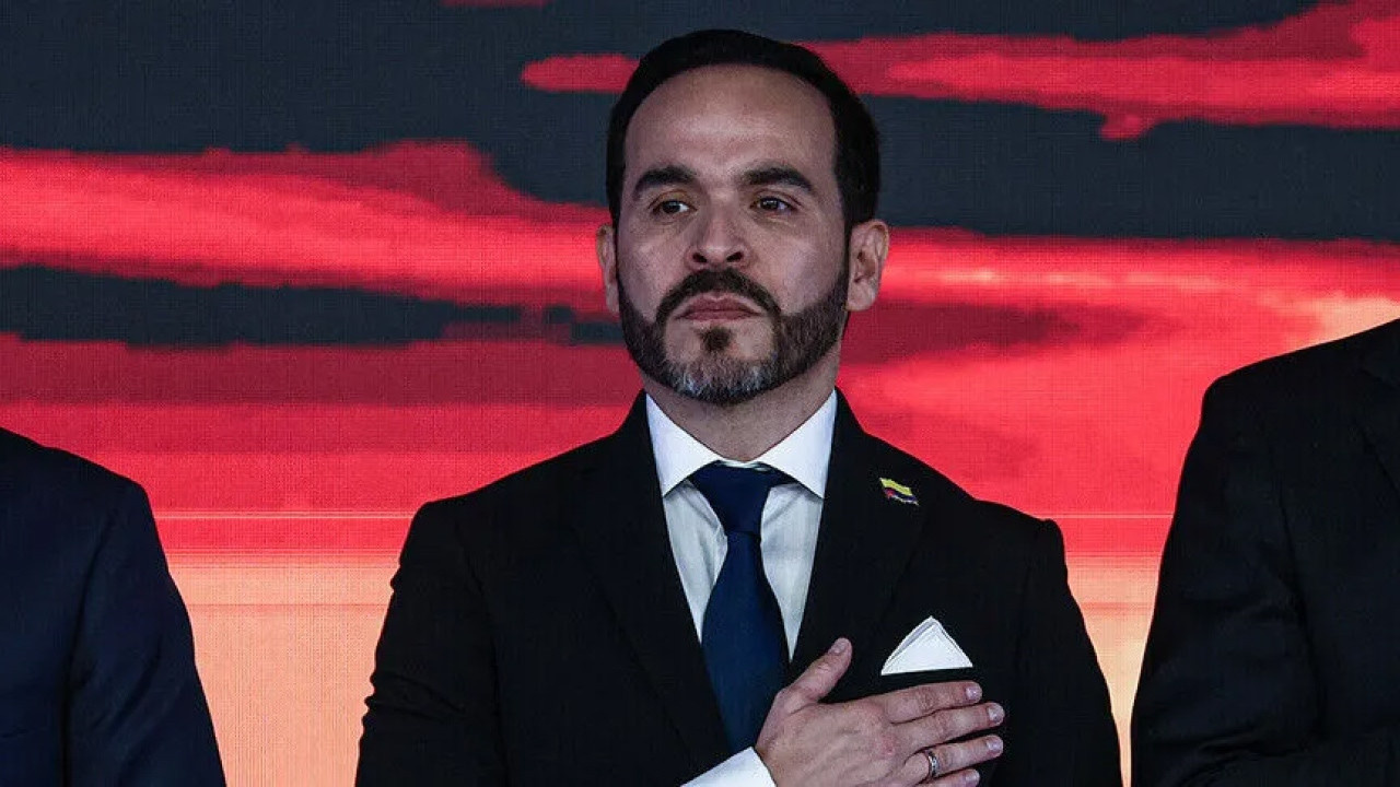 Yemin töreni kriz çıkarmıştı: Mahkemeden cumhurbaşkanına "özür dileme" cezası