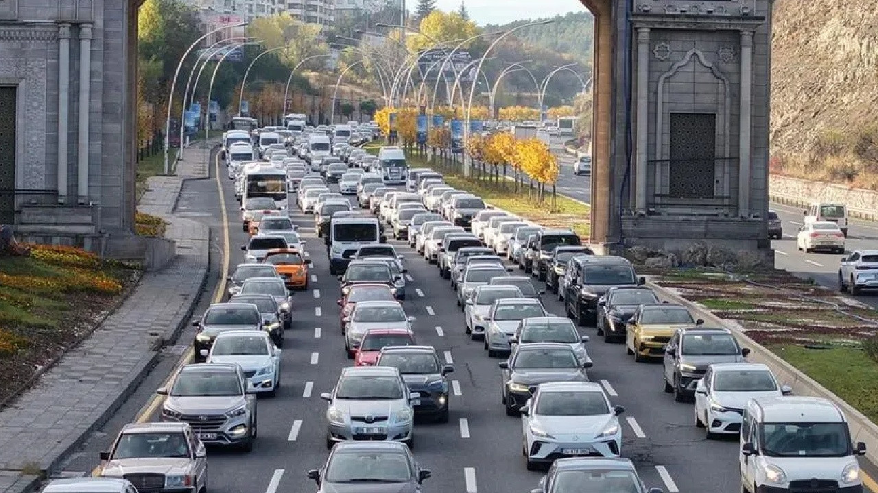 Ankara'da çok sayıda yol trafiğe kapatılacak: Emniyet saati açıkladı