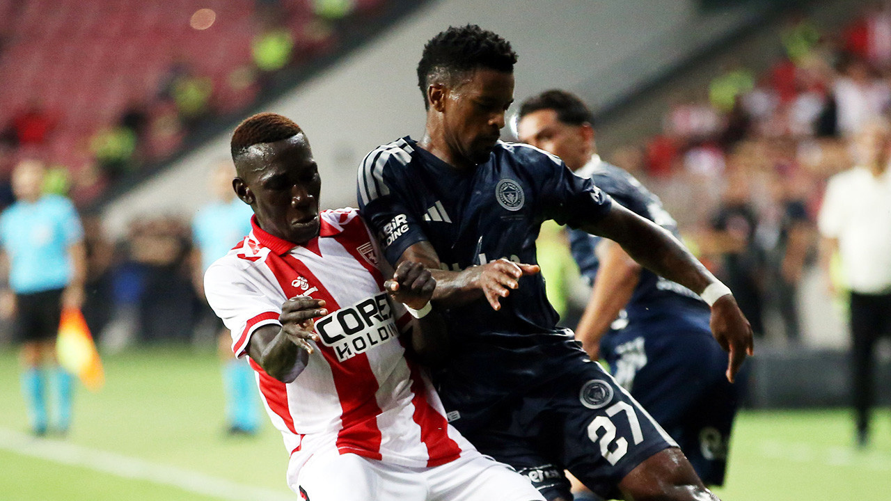 Fenerbahçe deplasmanda Samsunspor'u devirdi: Derbi öncesi moral depoladı