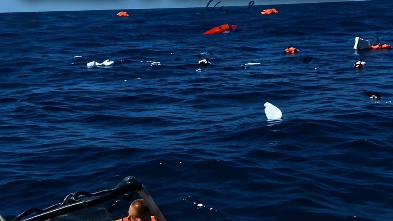 Son Dakika | Girne açıklarında yolcu gemisi battı! İçinde 270 yolcu vardı
