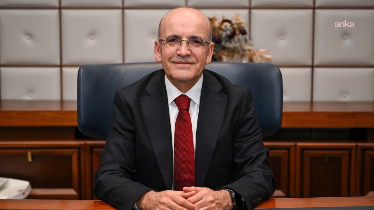 Mehmet Şimşek Türkiye'nin cari açığını açıkladı! "Önemli vergi gelirinden vazgeçmemize rağmen.."