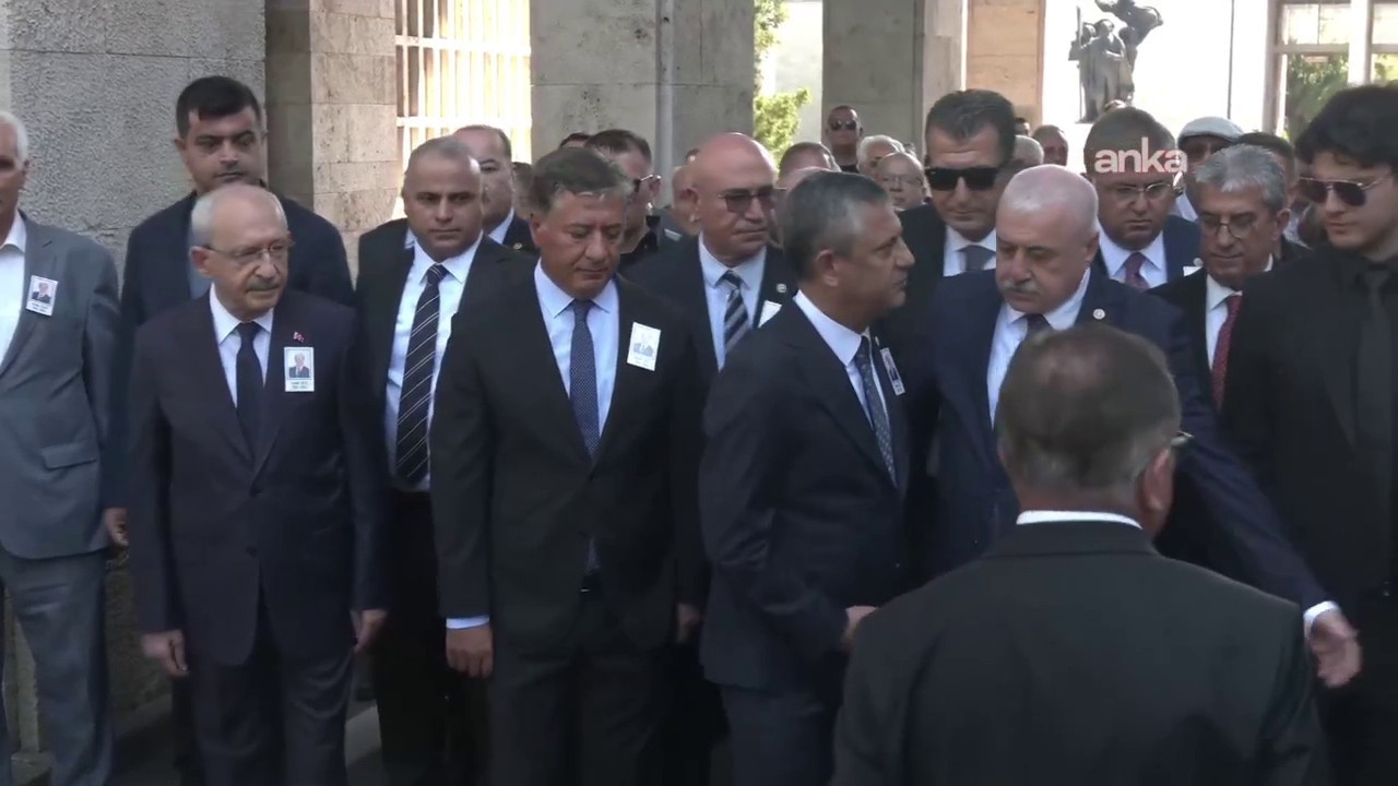 Özel, tören bitişi Kılıçdaroğlu'nun yüzüne bakmadı! TBMM'de soğuk rüzgarlar...