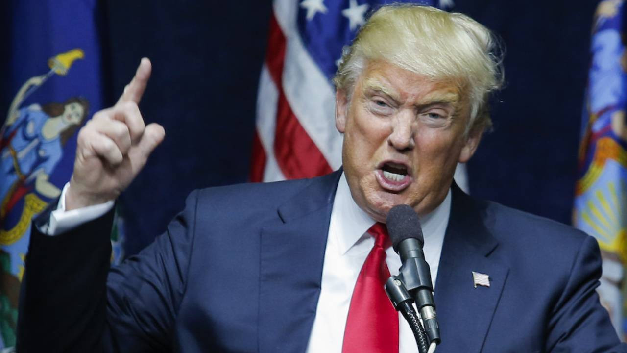 İran ABD üslerini vurdu, Trump’tan misilleme tehdidi geldi! “Sert bir darbe indireceğiz”